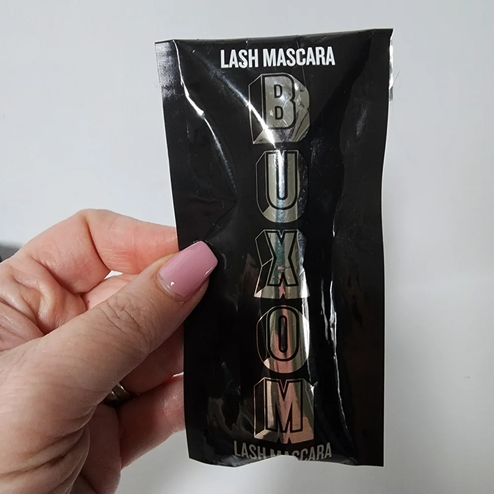 Premium mascara bundle 5 new mascaras from Buxum, Benefit, Cargo, Clinique NWT